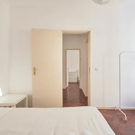 Saldanha Avenida Apartamento *